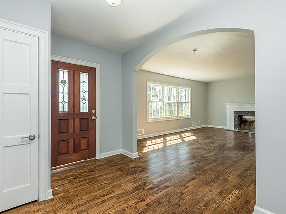 5th image of 4619 Westover Ter
