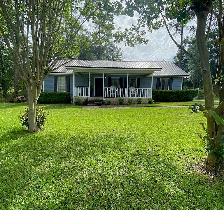 2nd image of 287 Cloverleaf Cir