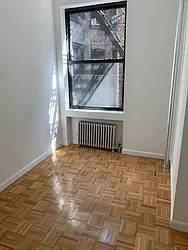 Rented by M.Grossman R.E. Management