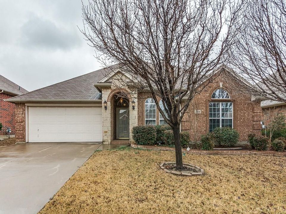 1st image of 2808 White Rock Dr