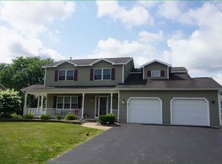 3609 Whispering Woods Ter, Baldwinsville, NY 13027