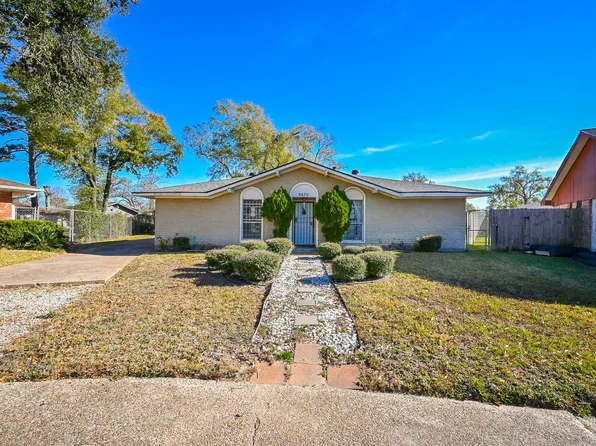 9630 Glenwood Forest Dr, Houston, TX 77078