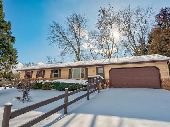 1268 Jamesway, Fort Atkinson, WI 53538