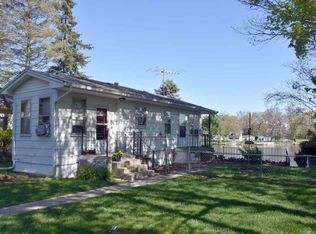 11671 Riverview Blvd, Osceola, IN 46561