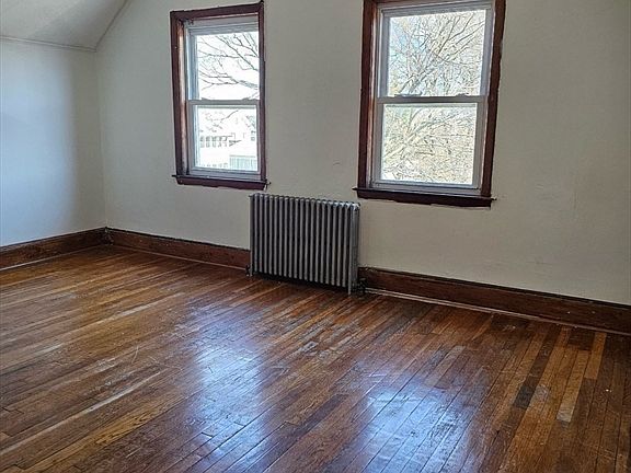 5th image of 87-87 Spring St #89