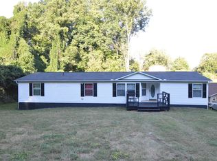 208 Bazel Rd, Harriman, TN 37748