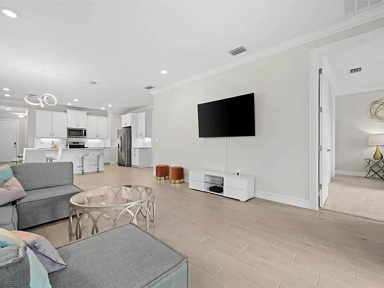 245 Teramo Way — Photo 8