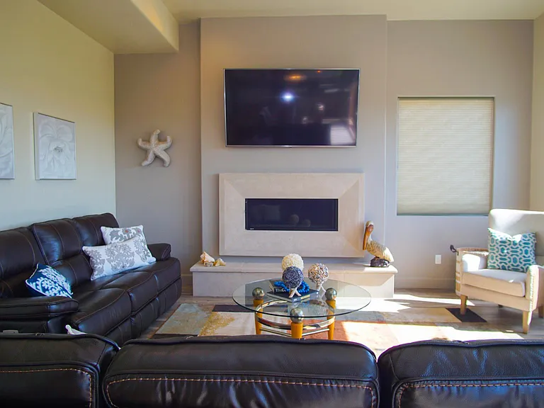 1005 Canyon Ln — Photo 8