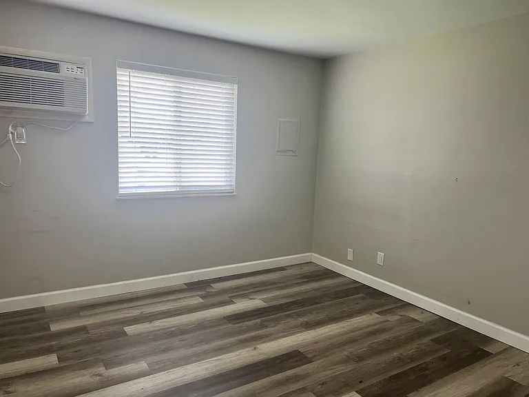 George Commons — Photo 6