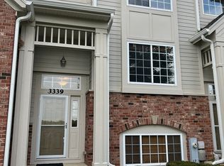 3339 Cameron Dr, Elgin, IL 60124