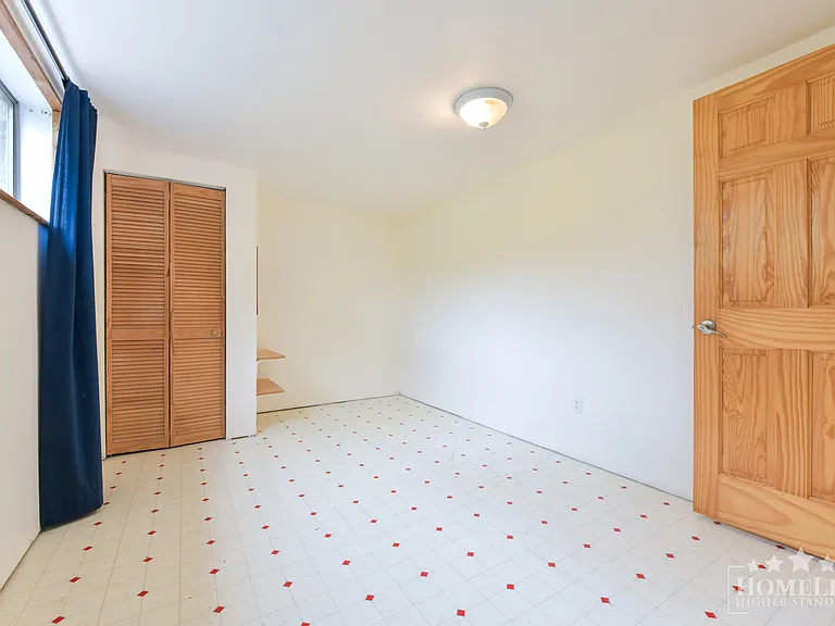 13900 Blackburn Ave #HOUSE — Photo 19