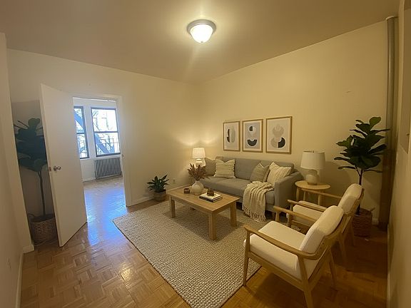 3rd image of 1771 1st Ave APT 10