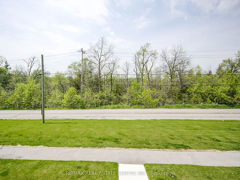 350 River Rd #7 — Photo 37