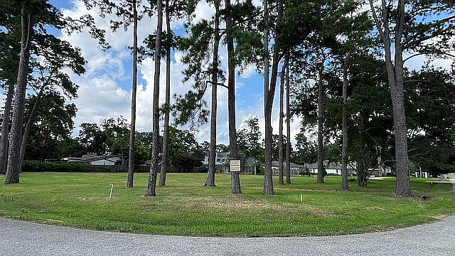2nd image of 12 Gage Ct
