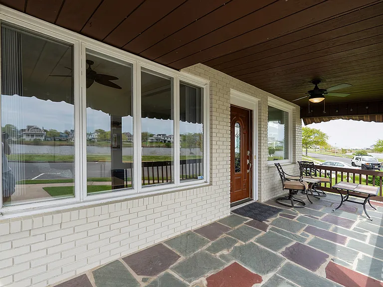 306 N Lake Dr — Photo 20