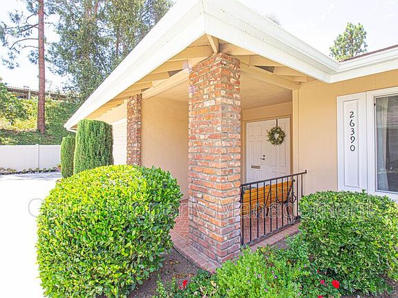 4th image of 26390 Oak Plain Dr