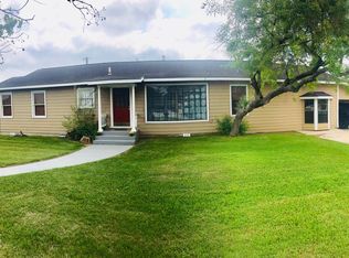 109 Live Oak St, Poth, TX 78147