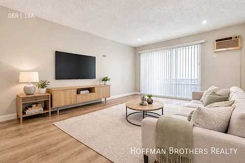 5452 Sierra Vista Ave #306 Photo 1