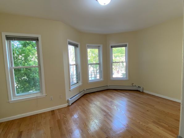 85-30 79th St #2