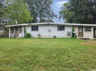 1125 W Calhoun St, Macomb, IL 61455