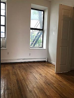 4th image of 166 Orchard St APT 4B