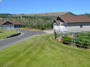 6065 Cherry Heights Rd, The Dalles, OR 97058