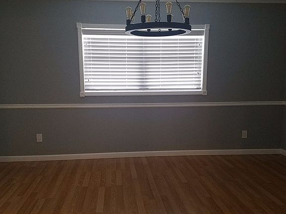 5th image of 5415 Glasgow Ave