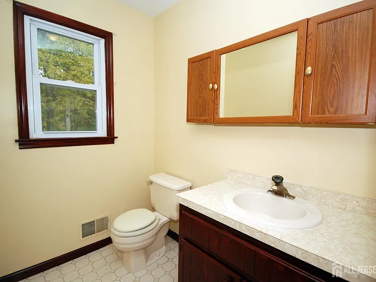 6 Heather Ln — Photo 14