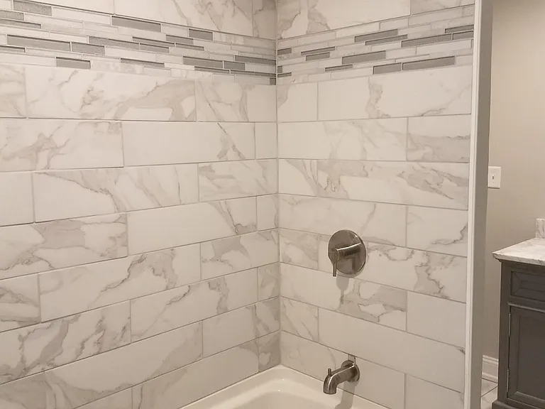 2374 Saint James Ave #3 — Photo 36