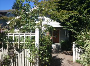 2415 Nob Hill Ave N, Seattle, WA 98109