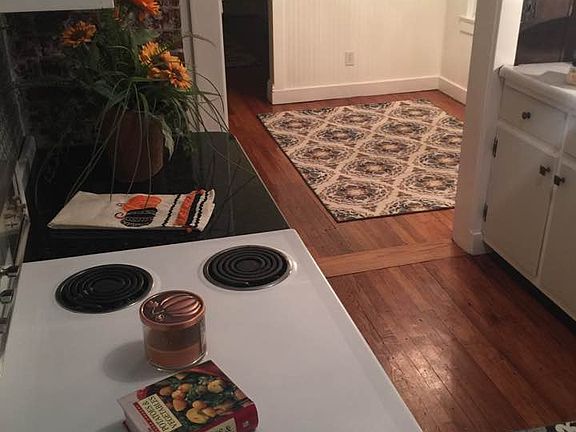 2nd image of 338 Wilson Ave