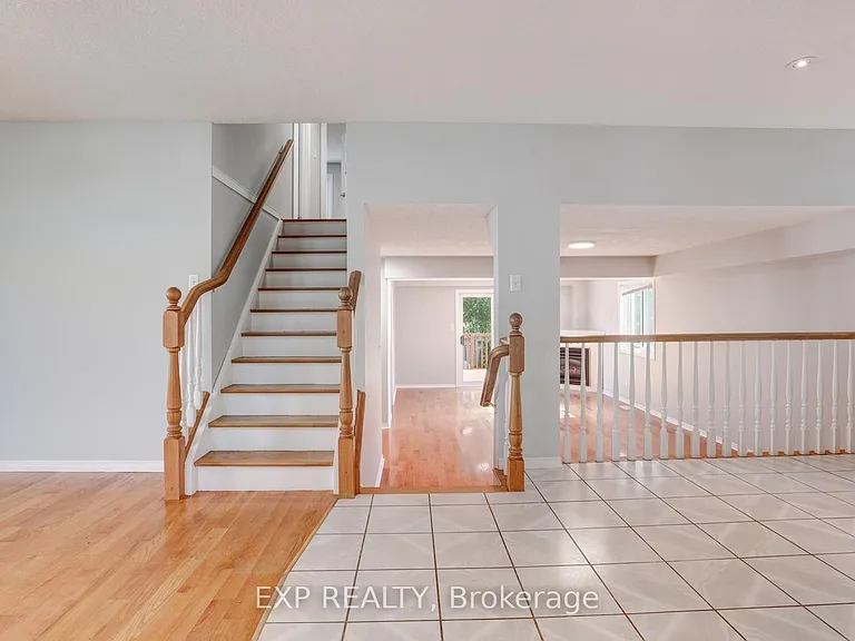 163 Daimler Dr — Photo 19