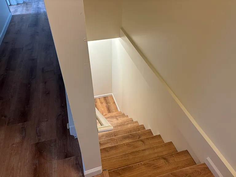 16 Munchausen Ave — Photo 9