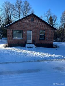 109 Memory Lane Rd, Iron River, MI, 49935