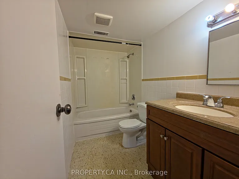 86 Tuscarora Dr #BASEMENT — Photo 3