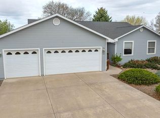 609 Heather Ln, Montrose, CO 81401