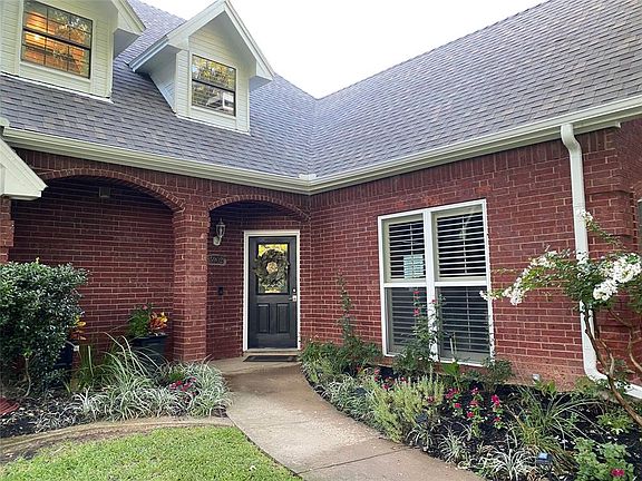 3rd image of 5902 Montford Dr