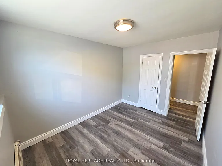 300 Montrave Ave #4 — Photo 12