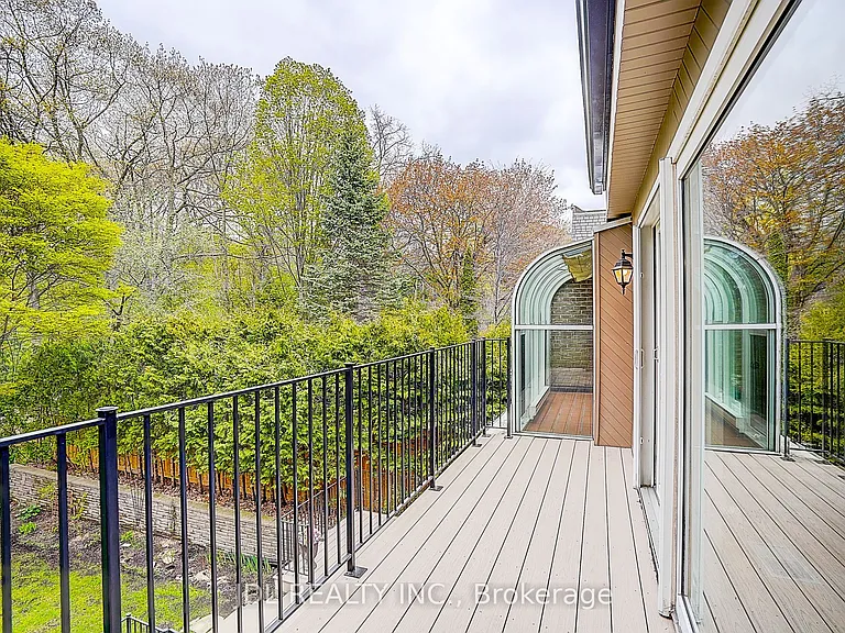 6 Nesbitt Dr — Photo 40