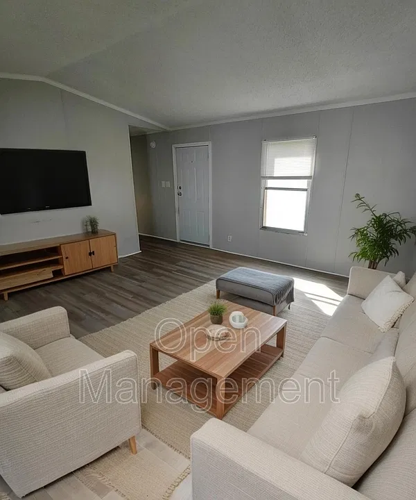301 Mantle Ave #242KC