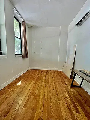 Rented by SpaceReqs LLC | media 3