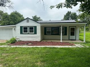 1311 Moberly St, Trenton, MO 64683