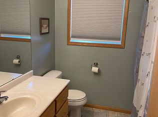 1004 3rd Ave SE, Freeport, MN 56331