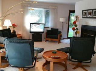 2501 E Point Dr UNIT 1, Midland, MI 48642