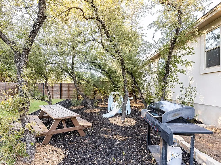 21513 Santa Carlo Ave — Photo 42