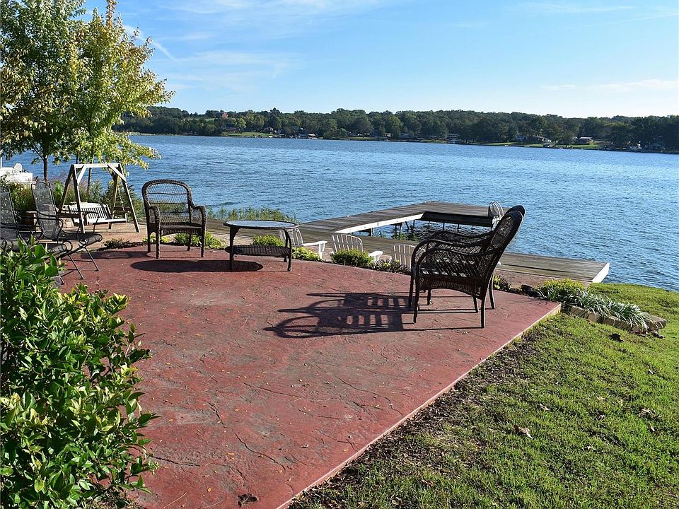 1st image of 1264 Lakeshore Dr