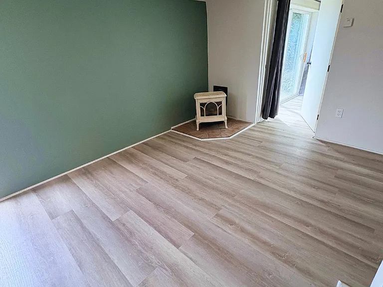 339 SW Ebb Ave — Photo 6