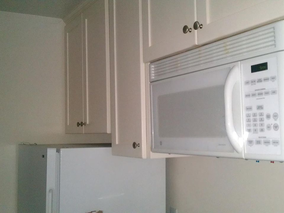 1st image of 940 Kiely Blvd Unit L