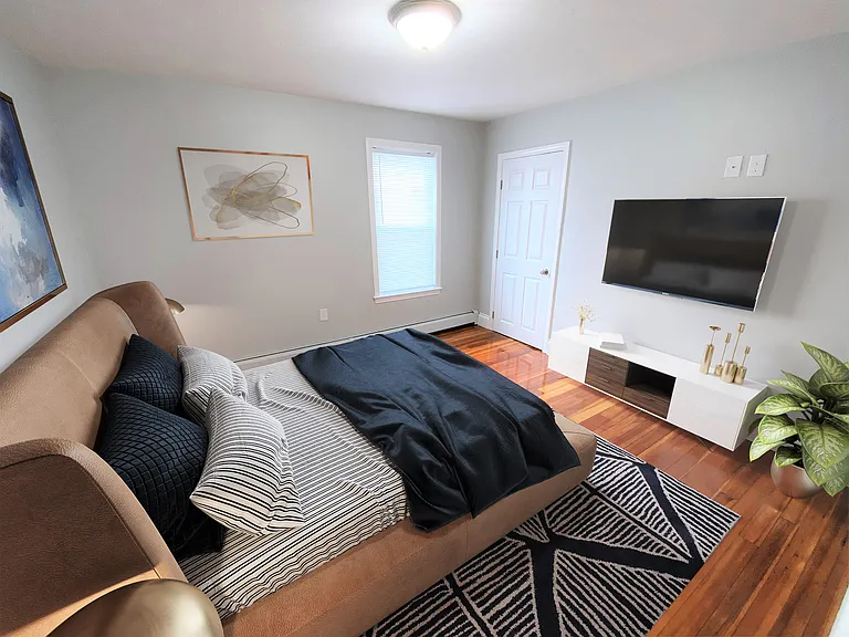17 Avery St #4 — Photo 8