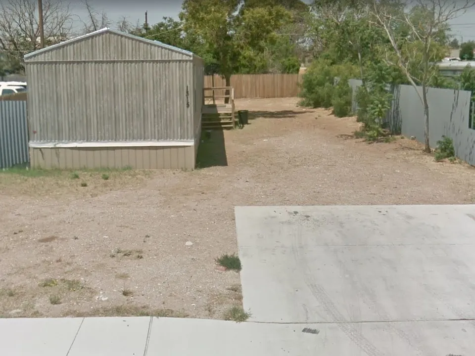 1315 N Jackson Ave